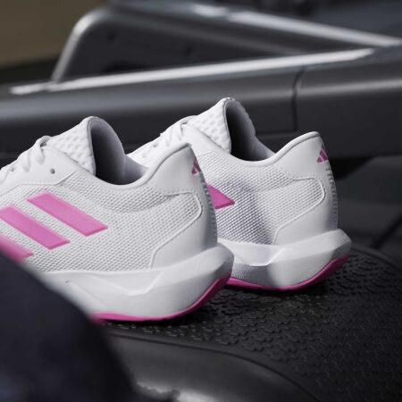 Dámská tréninková obuv - adidas AMPLIMOVE TRAINER W - 16